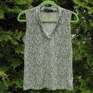 Jones New York Signature Pleated V-Neck Blouse